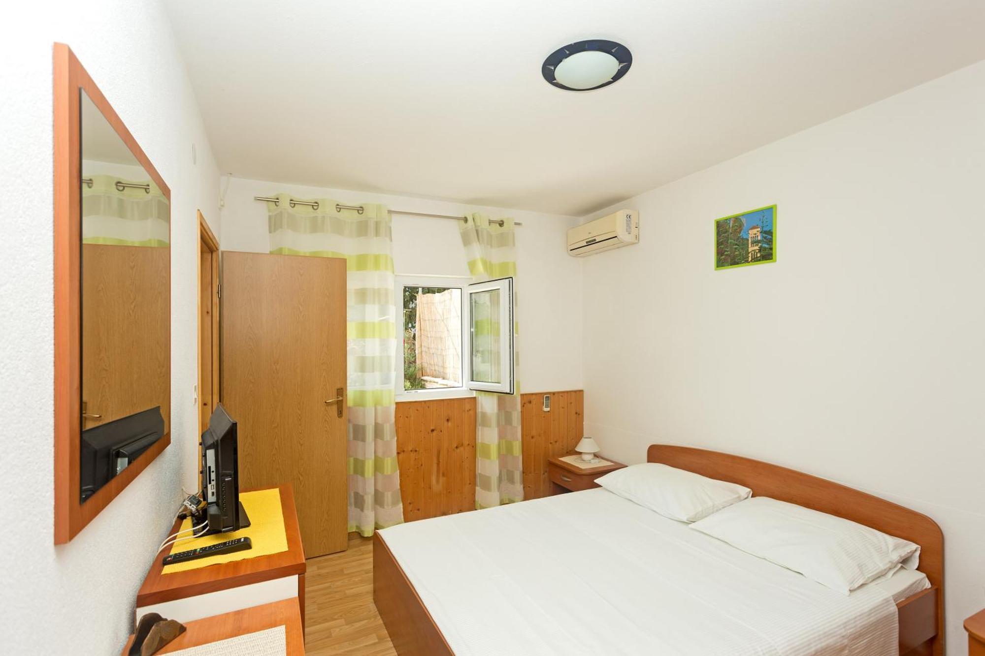 Apartments Dora Hvar Town Esterno foto